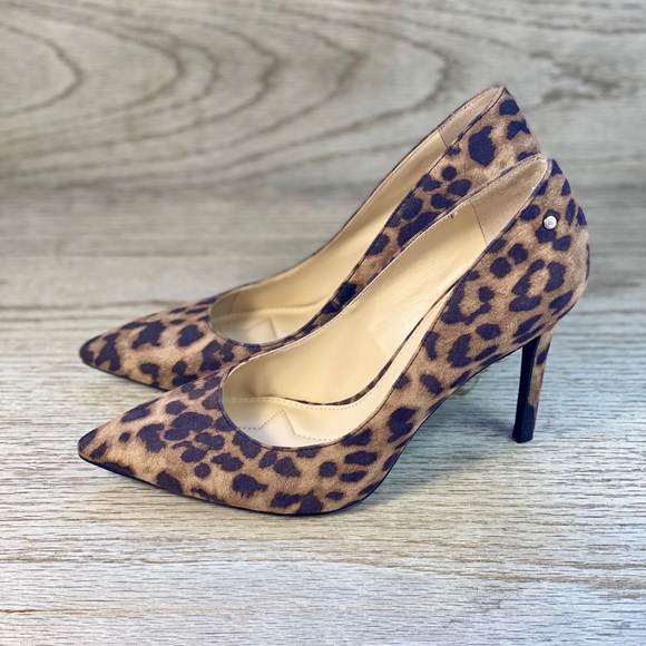 Sam Edelman Shoes - Sam Edelman “Mina” Leopard Fabric Pumps